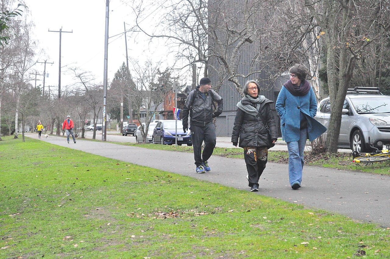 Walking on the Burke-Gilman Trail in Fremont, Seattle